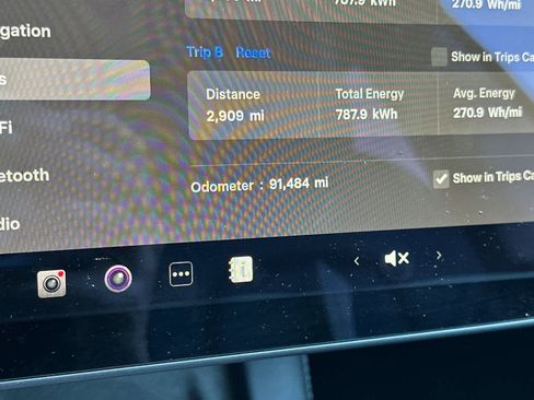 Used 2021 Tesla Model 3 Standard Range Plus RWD image 23