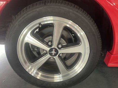 Used 2004 Ford Mustang Mach 1 RWD image 20