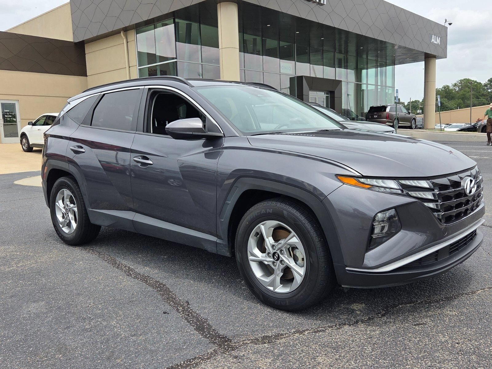 Used 2024 Hyundai Tucson SEL FWD image 1