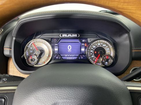 Used 2022 RAM 3500 Limited image 24