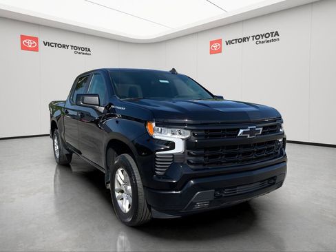 Used 2023 Chevrolet Silverado 1500 RST image 7