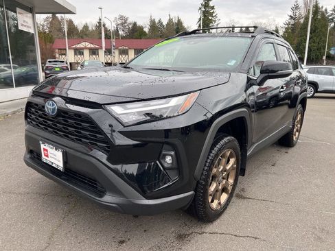 Used 2024 Toyota RAV4 AWD Hybrid image 8