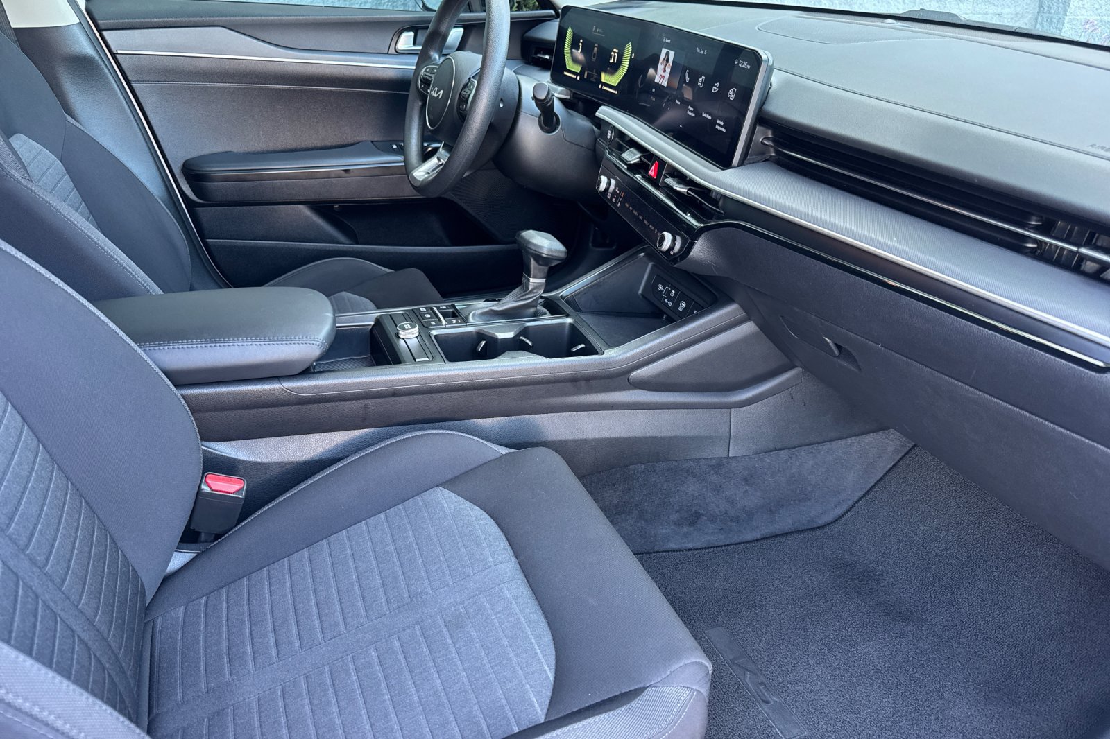 Certified 2025 Kia K5 LXS FWD image 18
