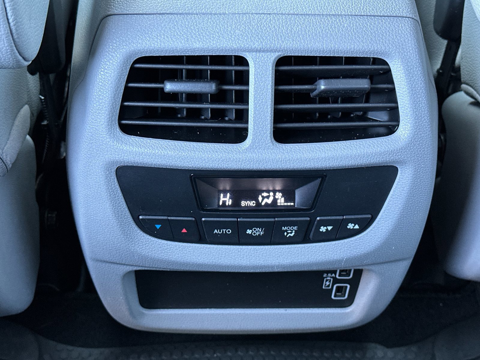 Used 2022 Honda Pilot EX-L image 13