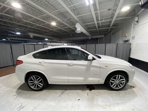 Used 2018 BMW X4 xDrive28i image 27