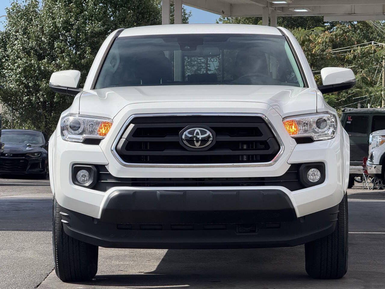 Used 2022 Toyota Tacoma SR5 w/ Technology Package RWD image 7