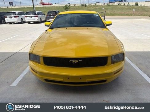 Used 2005 Ford Mustang Coupe RWD image 1