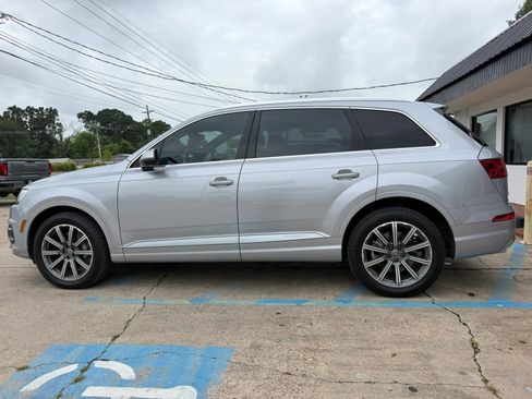 Used 2018 Audi Q7 3.0T Prestige AWD/4WD image 5