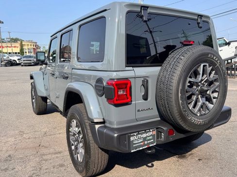 New 2026 Jeep Wrangler Unlimited Sahara w/ Safety Group AWD/4WD image 5