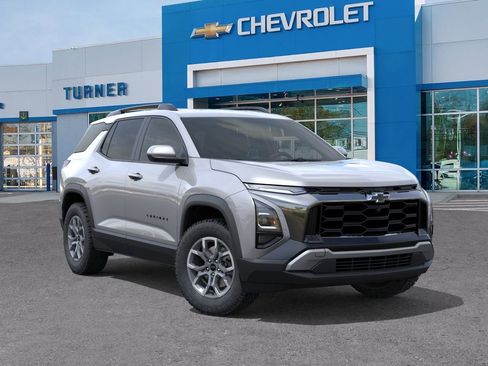 New 2026 Chevrolet Equinox ACTIV w/ LPO, Floor Liner Package AWD/4WD image 7