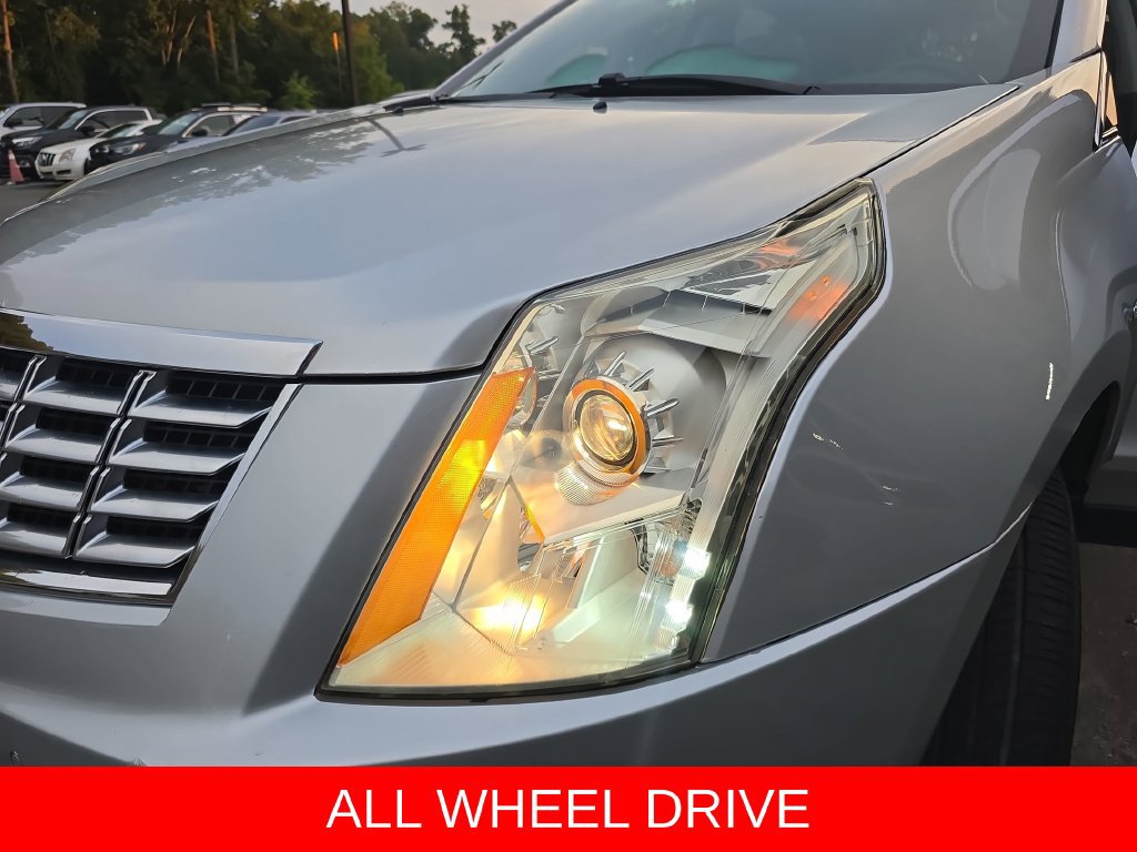 Used 2014 Cadillac SRX Luxury w/ Driver Awareness Package AWD/4WD image 30