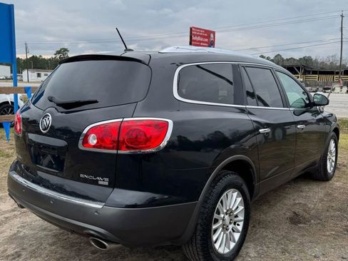 Used 2011 Buick Enclave CXL image 9