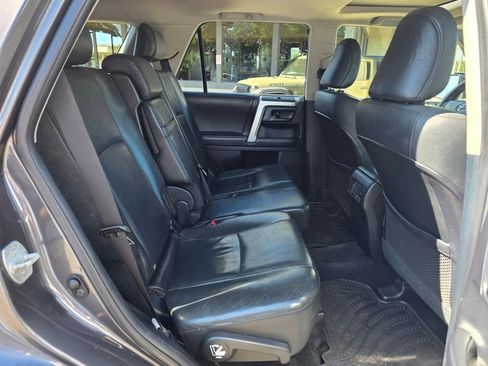 Used 2013 Toyota 4Runner Limited image 27
