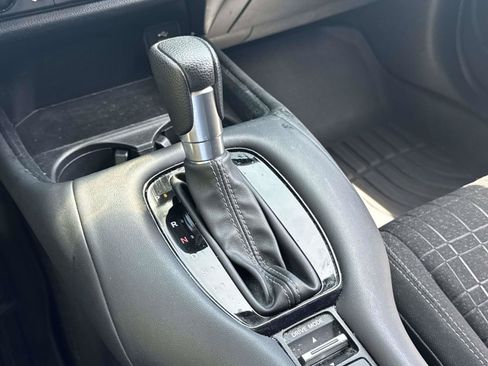 Used 2024 Honda HR-V LX image 28