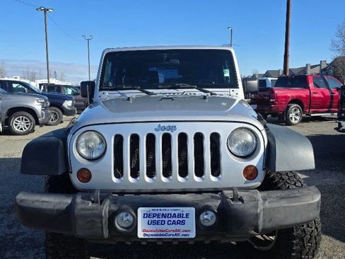Used 2012 Jeep Wrangler Sport AWD/4WD image 3