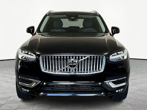 Used 2024 Volvo XC90 B5 Plus image 3
