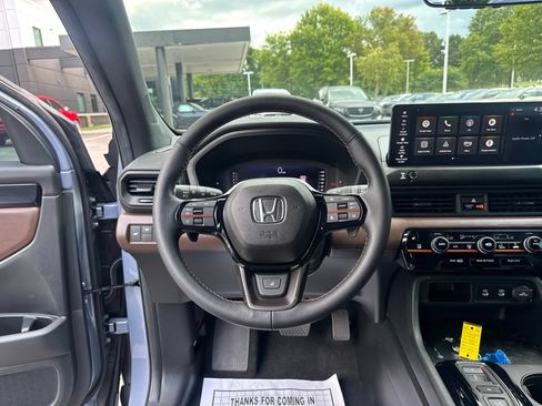 Used 2026 Honda Pilot TrailSport image 13