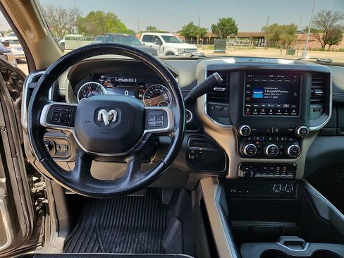 Used 2019 RAM 2500 Laramie AWD/4WD image 6