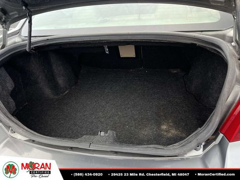 Used 2013 Dodge Avenger SE FWD image 12