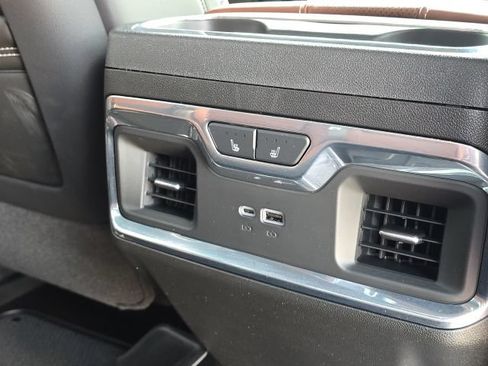Used 2026 GMC Sierra 1500 Denali Ultimate AWD/4WD image 18