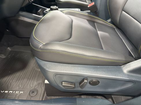 New 2025 Ford Maverick Lobo image 7