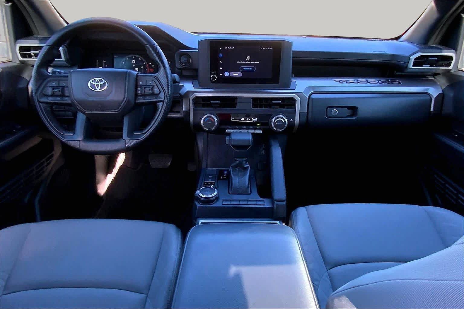 Used 2025 Toyota Tacoma SR5 AWD/4WD image 15