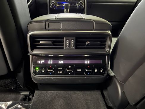 Used 2024 Lexus LX 600 4WD w/ Interior Upgrade Package image 39