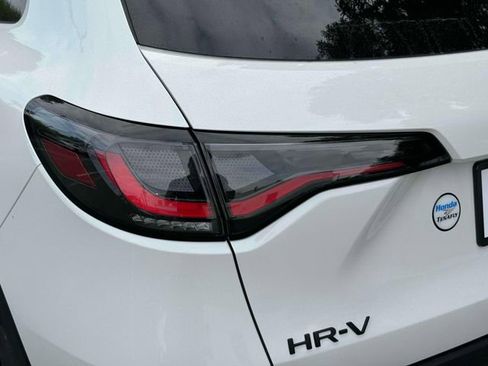 New 2026 Honda HR-V Sport image 9