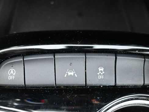 Used 2024 Buick Encore GX Sport Touring FWD image 24