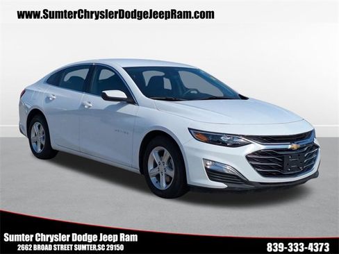 Used 2024 Chevrolet Malibu LS w/ Driver Confidence Package image 1