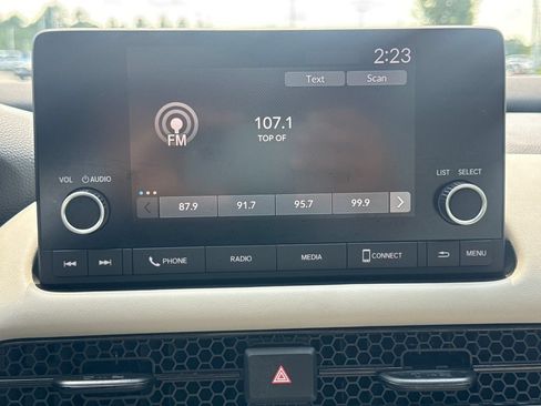 Used 2024 Honda HR-V LX image 26