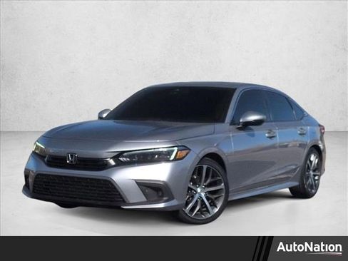 Used 2024 Honda Civic Touring image 1