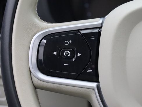 Used 2020 Volvo XC60 T6 Inscription AWD/4WD image 19