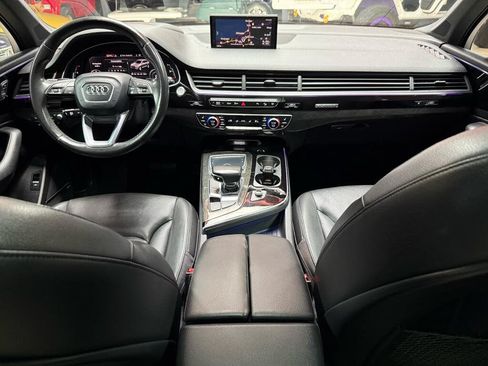 Used 2018 Audi Q7 3.0T Prestige AWD/4WD image 10