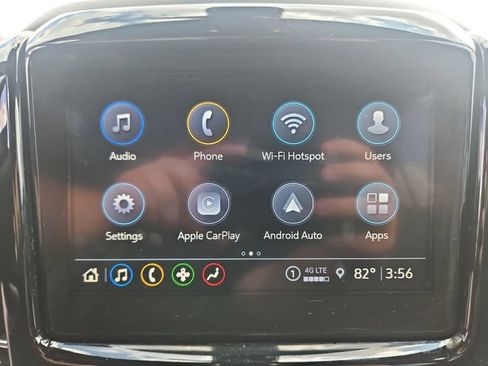 Used 2023 Chevrolet Traverse LT FWD image 20