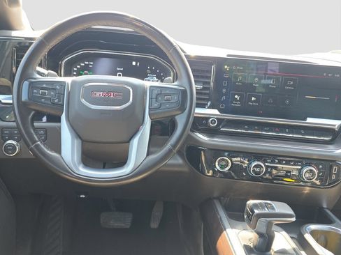 Used 2023 GMC Sierra 1500 SLT w/ SLT Premium Package AWD/4WD image 12