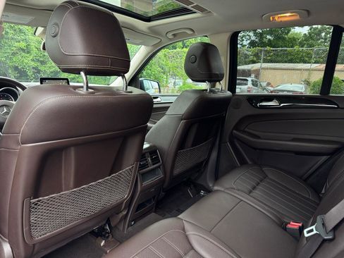 Used 2016 Mercedes-Benz GLE 350 w/ Premium Package image 17