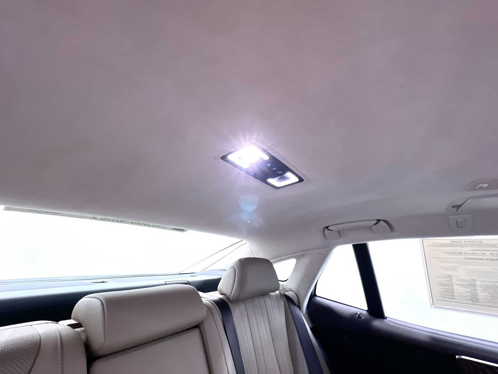 Used 2019 Lexus LS 500 AWD image 38
