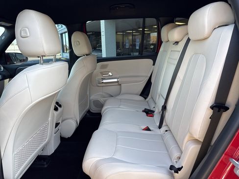 Used 2023 Mercedes-Benz EQB 250+ w/ Exclusive Package image 34