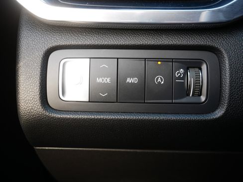 Used 2025 GMC Acadia Elevation w/ Elevation Premium Package AWD/4WD image 26