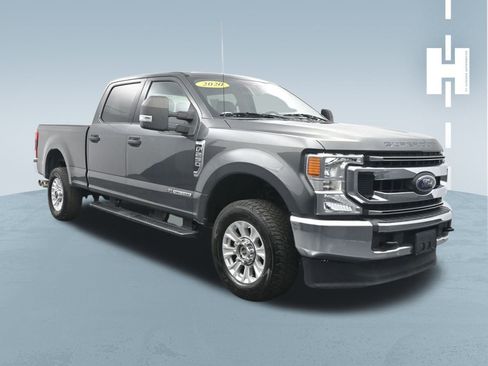 Used 2020 Ford F250 XLT image 3
