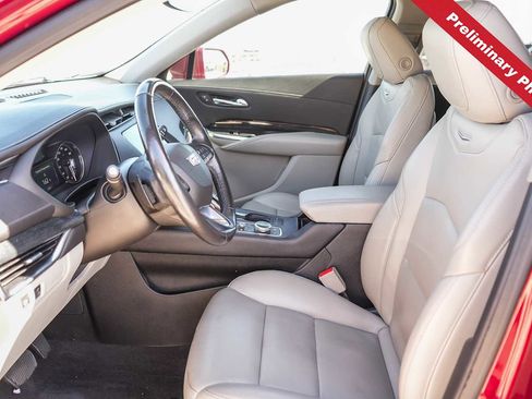 Used 2020 Cadillac XT4 Premium Luxury FWD image 13