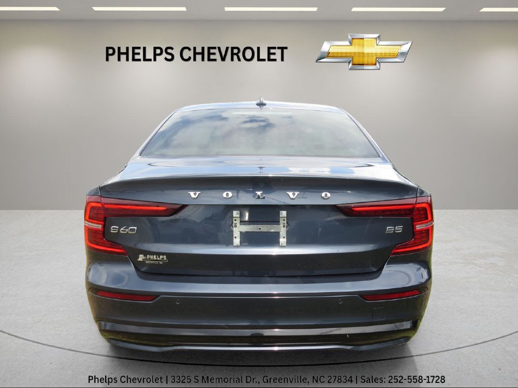 Used 2023 Volvo S60 B5 Plus FWD image 5