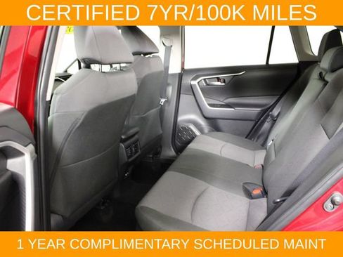 Used 2025 Toyota RAV4 XLE AWD/4WD image 13