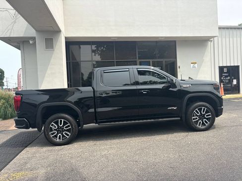 Used 2024 GMC Sierra 1500 AT4 w/ AT4 Premium Package AWD/4WD image 2