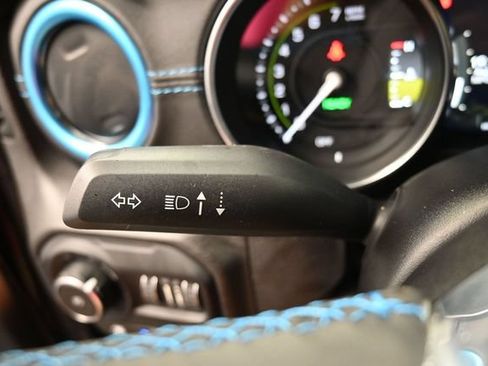 Used 2022 Jeep Wrangler Unlimited Rubicon 4xe w/ Steel Bumper Group AWD/4WD image 27
