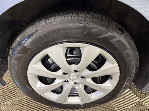 Used 2024 Toyota Corolla LE image 17