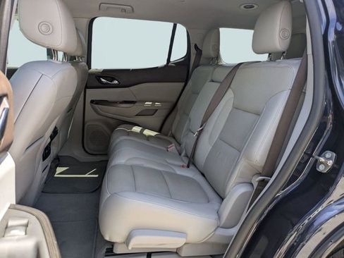 Used 2017 GMC Acadia SLT FWD image 15