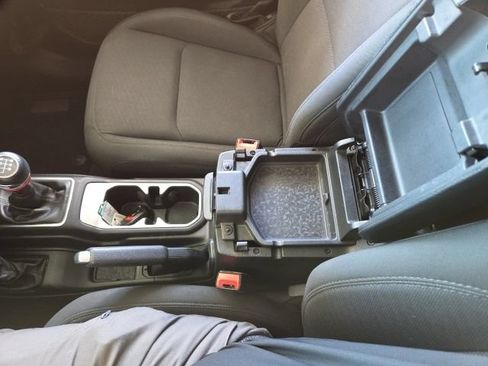 Used 2019 Jeep Wrangler Sport w/ Quick Order Package 23S AWD/4WD image 52