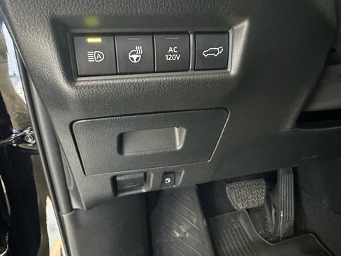 Used 2024 Toyota Grand Highlander Limited image 35